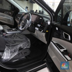 Calon 'Penghancur' Alphard Muat 11 Orang, Lebih Mewah & Murah