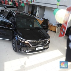 Penampakan Mobil 'Penghancur' Alphard, Beneran Muat 11 Orang!