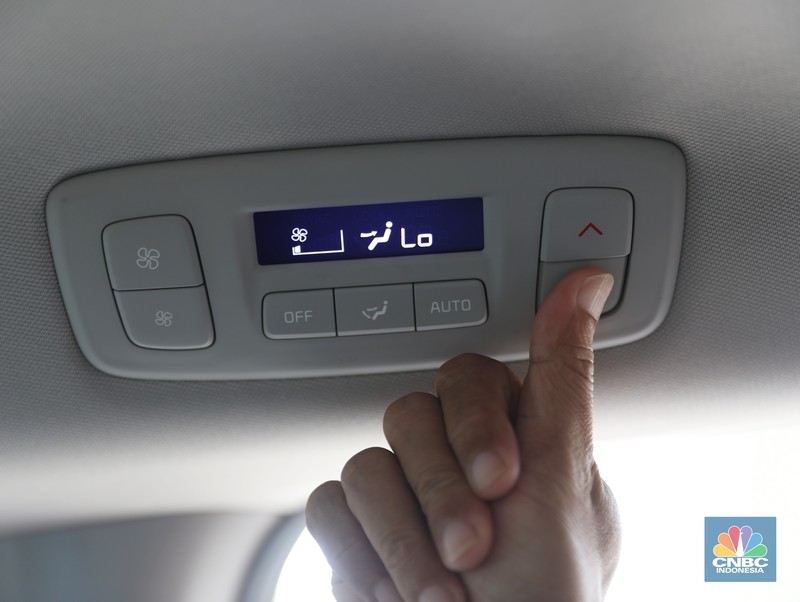 KIA Grand Carnival. Mobil ini menjadi satu-satunya MPV yang mampu menampung 11 penumpang. (CNBC Indonesia/Muhammad Sabki) KIA Grand Carnival. Mobil ini menjadi satu-satunya MPV yang mampu menampung 11 penumpang. (CNBC Indonesia/Muhammad Sabki)