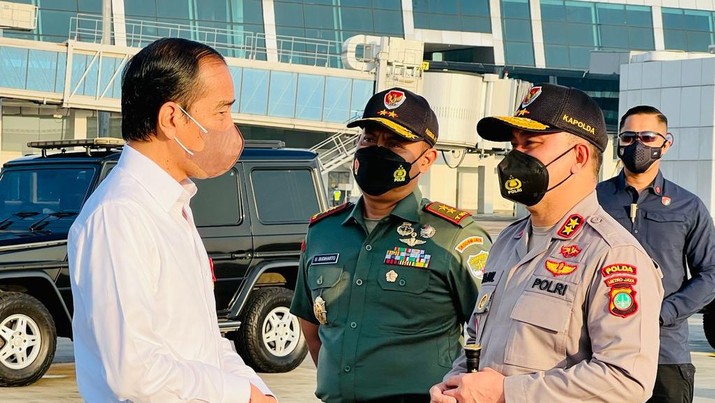 Presiden Joko Widodo (Jokowi) beserta Ibu Iriana Joko Widodo melakukan kunjungan kerja ke Provinsi Jawa Tengah pada Rabu (8/6/2022). (Dok: Biro Pers Sekretariat Presiden) Presiden Joko Widodo (Jokowi) beserta Ibu Iriana Joko Widodo melakukan kunjungan kerja ke Provinsi Jawa Tengah pada Rabu (8/6/2022). (Dok: Biro Pers Sekretariat Presiden)