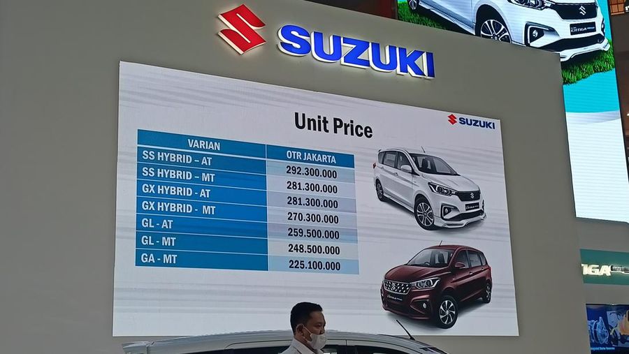 Suzuki bakal merilis mobil anyar Suzuki Ertiga Hybrid pada hari ini, Jumat (10/6/22) di Mall Kelapa Gading 3. (CNBC Indonesia/Ferry Sandi)
