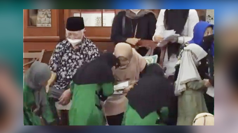 Jenazah Eril Tiba di RI (Tangkapan Layar CNN TV)