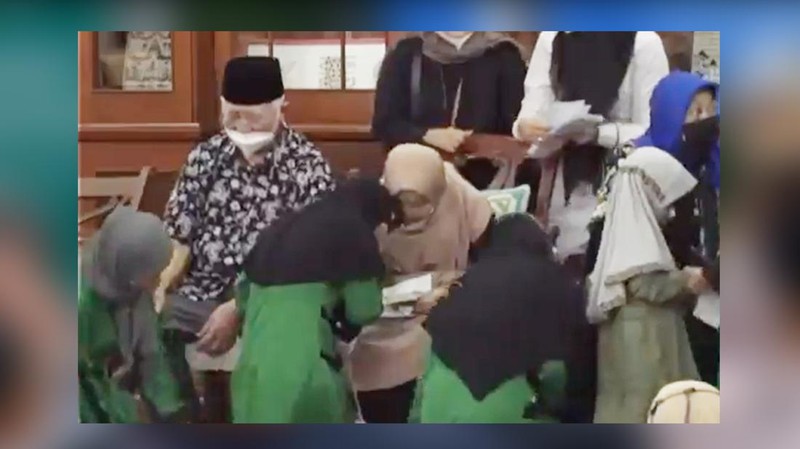 Jenazah Eril Tiba di RI (Tangkapan Layar CNN TV)