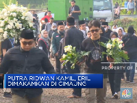Peziarah Padati Lokasi Pemakaman Eril