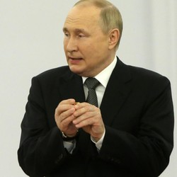 Terungkap! Putin Dapat 'Upeti' Rp 66 T dari Para Taipan Rusia