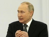 PM Inggris: Putin Versi Perempuan Tak Mungkin Serang Ukraina