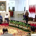 Titah Jokowi: Sudah Tutup Mata, Beli Produk Dalam Negeri!