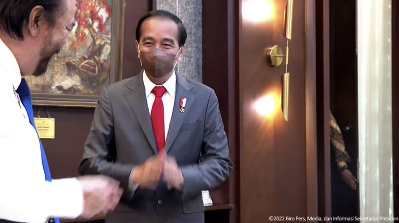 Persiden Joko Widodo makan siang bersama para ketua umum partai koalisinya di Istana Kepresidenan Jakarta. (Tagkapan Layar Youtube Sekretariat Presiden)
