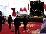 Jokowi Resmi Reshuffle Kabinet, Ada 2 Menteri & 3 Wamen Baru