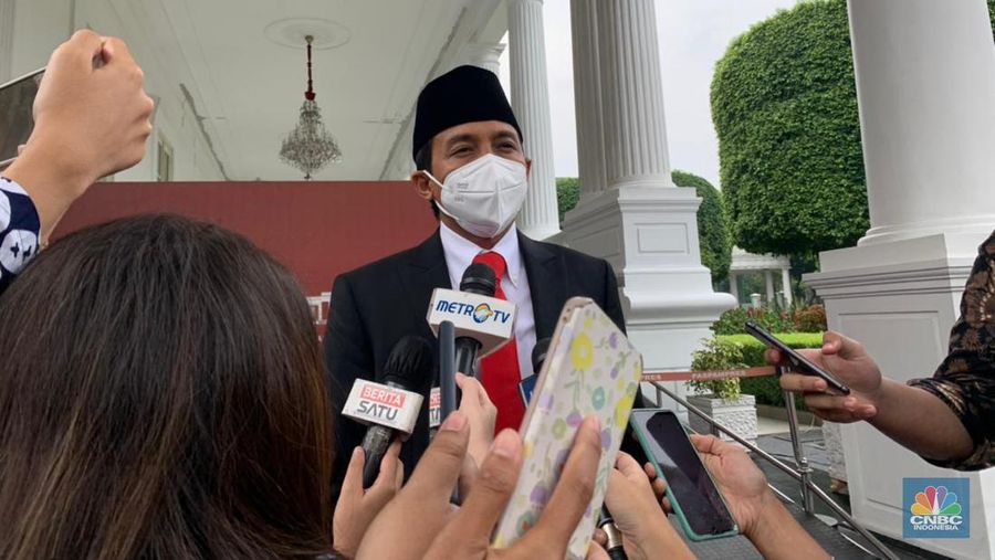 Raja Juli Antoni Tiba di Istana Kepresidenan Jakarta (CNBC Indonesia/ Chandra Gian Asmara)