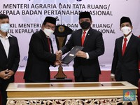 Hadi Tjahjanto Terima Jabatan Menteri ATR dari Sofyan Djalil