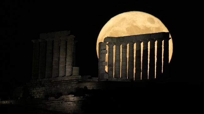 Bulan Purnama Stroberi Bakal Muncul, Ini Penjelasan-Prediksi Puncaknya