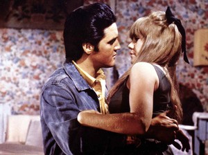 Sisi Gelap Elvis Presley: Naksir Gadis Remaja, Bergaya Godzilla