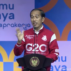 Catat! Jokowi Terima 500.000 Peserta Kartu Prakerja di 2023