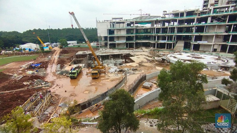 Suasana pembangunan Bintaro Xchange 2 yang berlokasi di Bintaro, Tangerang, Banten, Jumat (17/6/2022). (CNBC Indonesia/ Tri Susilo)