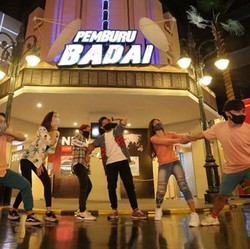 Meet and Greet dengan Santa Hanya di Trans Studio Bandung