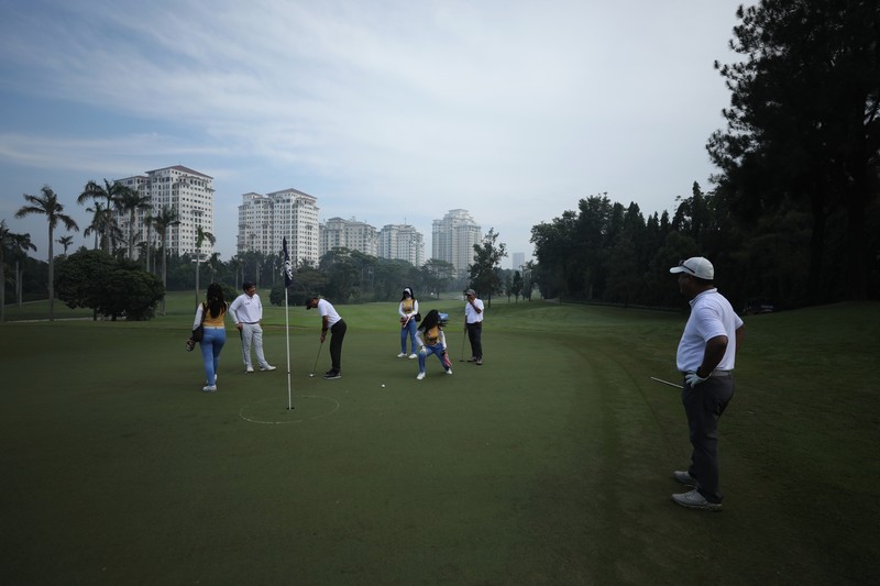 CNBC Indonesia, Golf Turnamen (CNBC Indonesia/Tri Susilo)