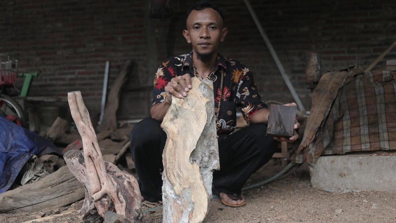 kayu setigi, dewandaru, dan kalimasada khas Karimun Jawa (CNBC Indonesia/Muhammad Sabki)
