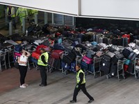 Bandara London Chaos & 100 Ribu Penumpang Terlantar, Kenapa?