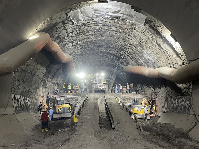 Seluruh Terowongan di Proyek KCJB Berhasil Ditembus. (Dok. KCIC) Seluruh Terowongan di Proyek KCJB Berhasil Ditembus. (Dok. KCIC)