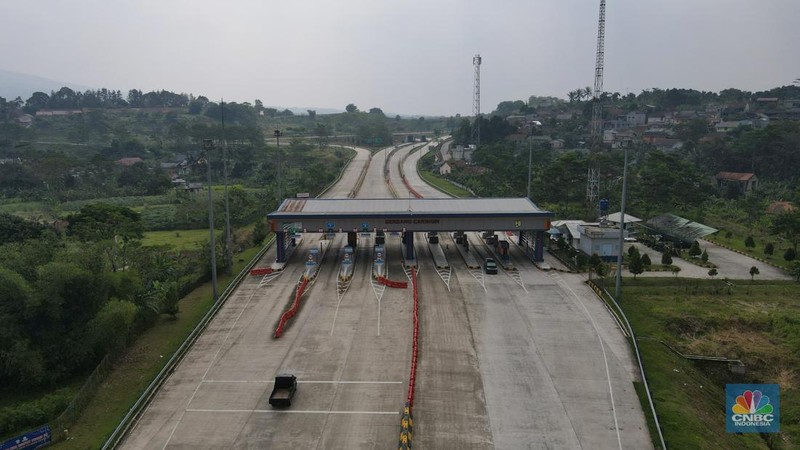 Tol Caringin (CNBC Indonesia/Andrean Kristianto)
