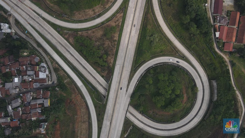 Tol Bekasi-Cawang-Kampung Melayu atau Becakayu. (CNBC Indonesia/Muhammad Sabki)