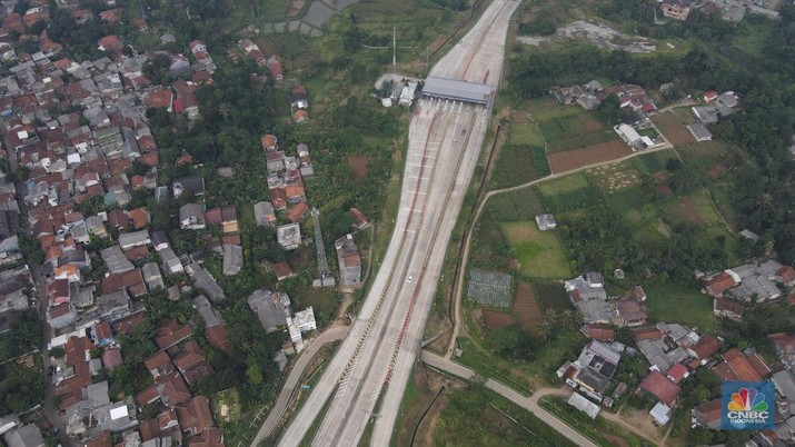 Tol Caringin (CNBC Indonesia/Andrean Kristianto)