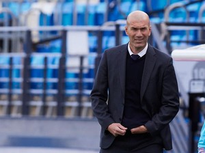 Sir Jim Ratcliffe Ingin Bawa Zidane ke MU