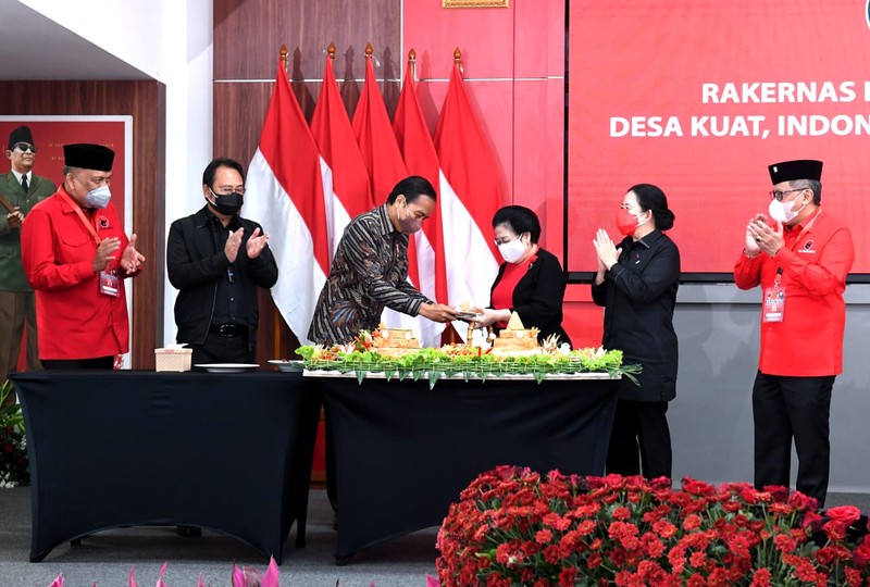 Presiden RI Jokowi di Rakernas II PDI Perjuangan Desa Kuat, Indonesia Maju dan Berdaulat - 21 Juni 2022. (Foto: Kris - Biro Pers Sekretariat Presiden)