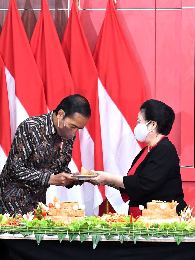 Presiden RI Jokowi di Rakernas II PDI Perjuangan Desa Kuat, Indonesia Maju dan Berdaulat - 21 Juni 2022. (Foto: Kris - Biro Pers Sekretariat Presiden)