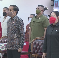 Jokowi Puji Habis Megawati: Aura Beliau Cantik & Kharismatik