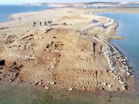 Geger Kota Kuno Tiba-tiba Muncul dari Dalam Air, Atlantis?