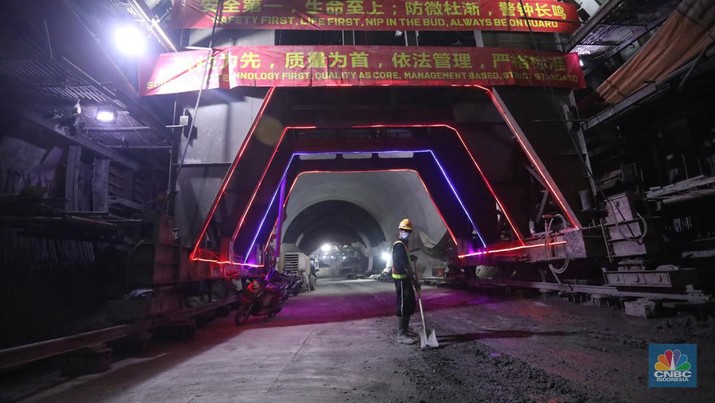 Terowongan Kereta Cepat KCIC (CNBC Indonesia/Tri Susilo)