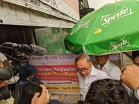 Zulhas Jamin Harga Minyak Goreng Turun ke Rp14.000, Kapan?