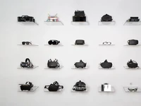 Mark Zuckerberg Pamer Sederet Headset Metaverse, Apa Bedanya?