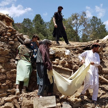 Taliban Minta Tolong! Potret Gempa Afghanistan, 1.500 Tewas
