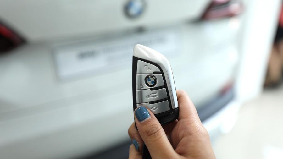 Diler BMW Premium Selection Pertama Luminary Used Car (CNBC Indonesia/Tri Susilo)