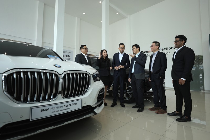 Diler BMW Premium Selection Pertama Luminary Used Car (CNBC Indonesia/Tri Susilo) Diler BMW Premium Selection Pertama Luminary Used Car (CNBC Indonesia/Tri Susilo)