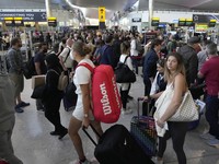 Ramai Perempuan Inggris Jadi Pekerja Seks Komersial, Ada Apa?