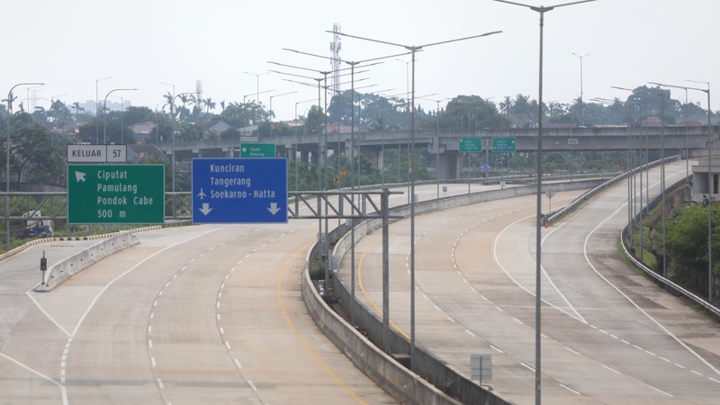 Tol Pamulang - Cinere. (CNBC Indonesia/Andrean Kristianto)