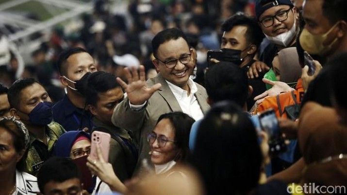 Anies Baswedan dalam acara ulang tahun Jakarta di Stadion JIS, Jakarta. (Grandyos Zafna/detikNews)