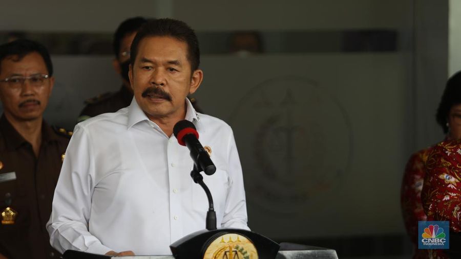 Jaksa Agung ST Burhanuddin dalam konferensi pers Jaksa Agung RI, 27 Juni 2022 (CNBC Indonesia/Muhammad Sabki)