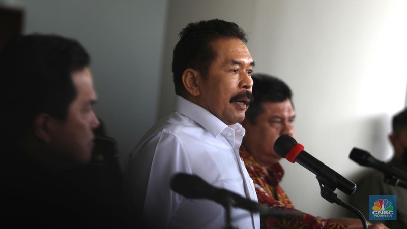 Jaksa Agung ST Burhanuddin dalam konferensi pers Jaksa Agung RI, 27 Juni 2022 (CNBC Indonesia/Muhammad Sabki)
