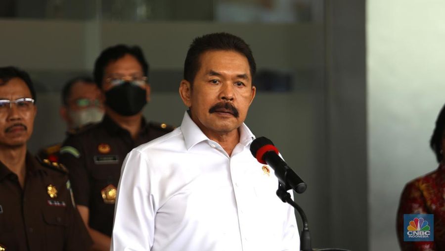 Jaksa Agung ST Burhanuddin dalam konferensi pers Jaksa Agung RI, 27 Juni 2022 (CNBC Indonesia/Muhammad Sabki)