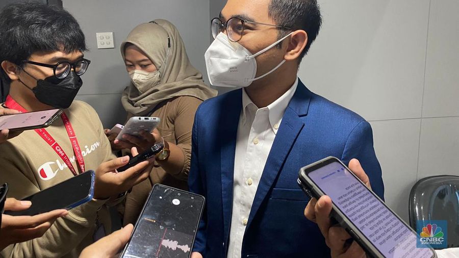 Juru bicara Kementerian Kominfo, Dedy Permadi