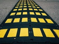 Tak Banyak yang Tahu, Ini Awal Mula Istilah 'Polisi Tidur'