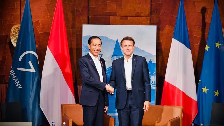 Presiden Joko Widodo mengajak negara-negara G7 untuk berkontribusi memanfaatkan peluang investasi di sektor energi bersih di Indonesia.