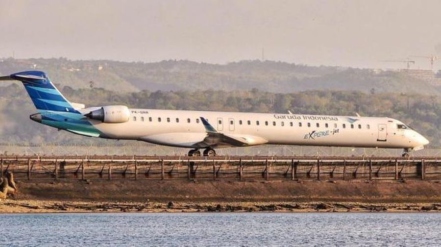 Pesawat CRJ-1000 Garuda Indonesia (Dok: www.google.com/images)