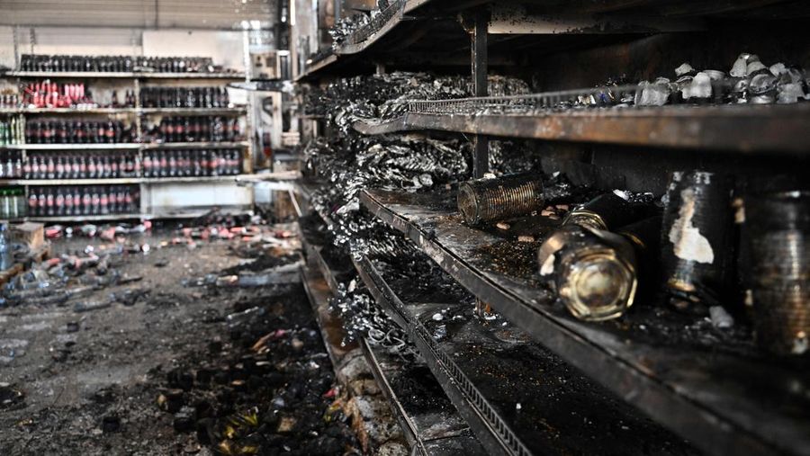 Mal Ukraina hangus dirudal Rusia. (AFP via Getty Images/GENYA SAVILOV)