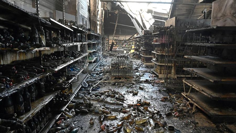 Mal Ukraina hangus dirudal Rusia. (AFP via Getty Images/GENYA SAVILOV)